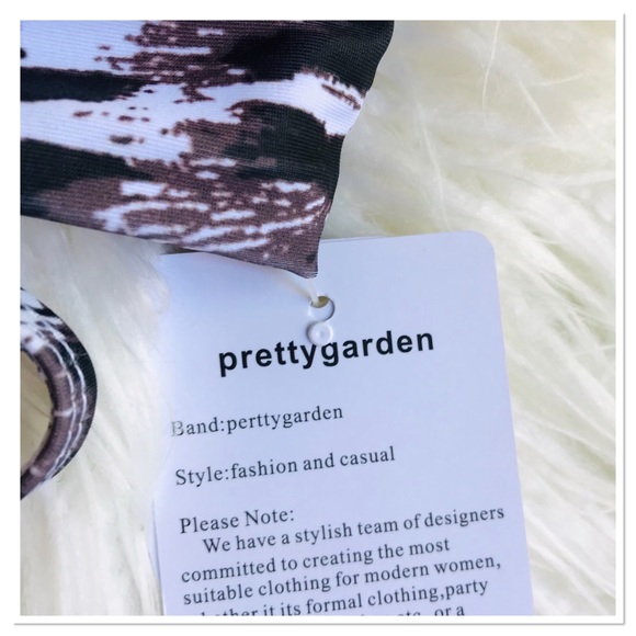 Pretty Garden Leopard Print Bikini Swimsuit Set Cheeky Bottoms Size Medium - Picture 9 of 9